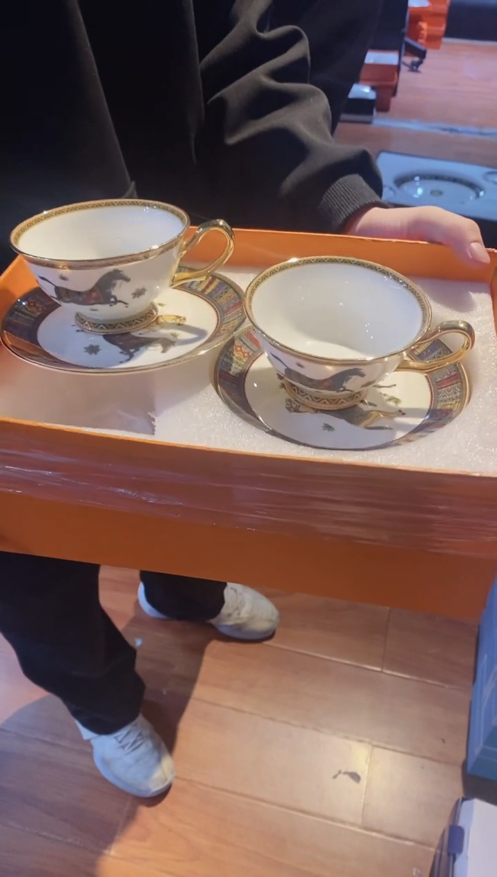 【闪购商品】杯全场正品，京东包邮