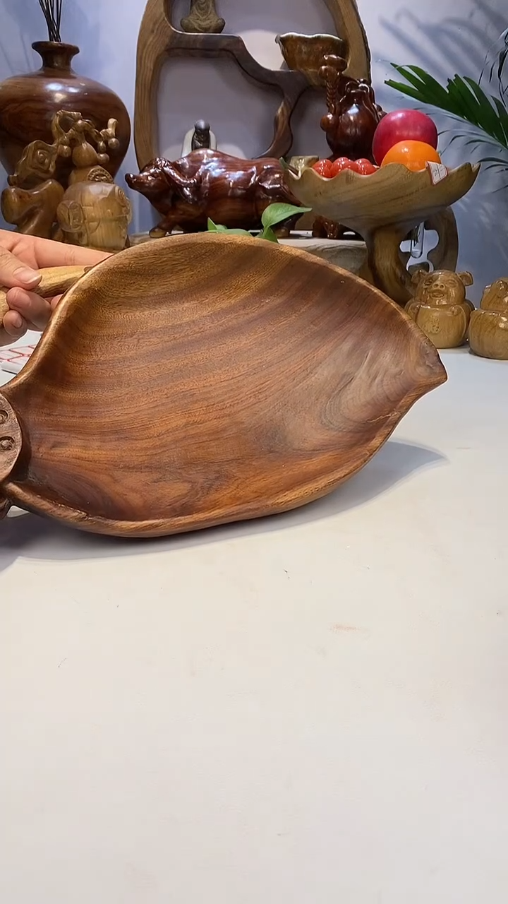 【闪购商品】香樟木A31莲花瓣果盆/尺寸36*20*7