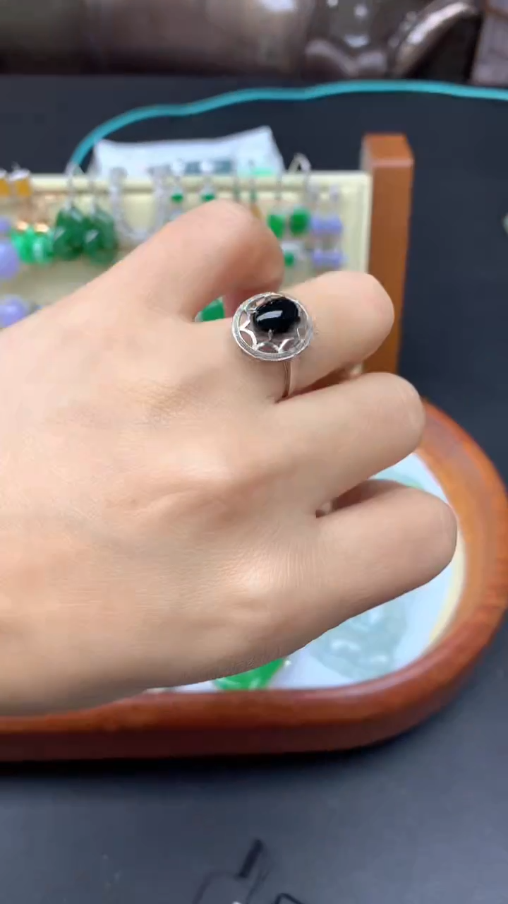 【闪购商品】翡翠戒指18K金镶嵌276-天然翡翠