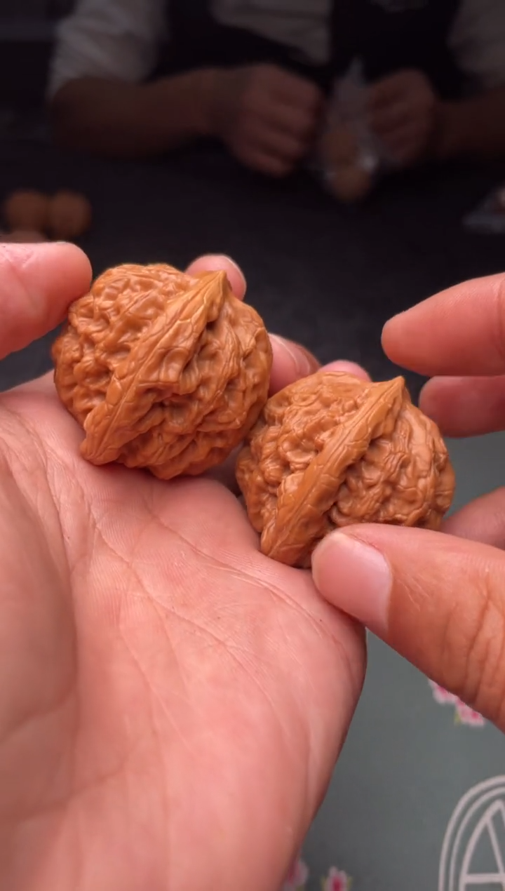 把件文玩核桃a242  金公子 40尺