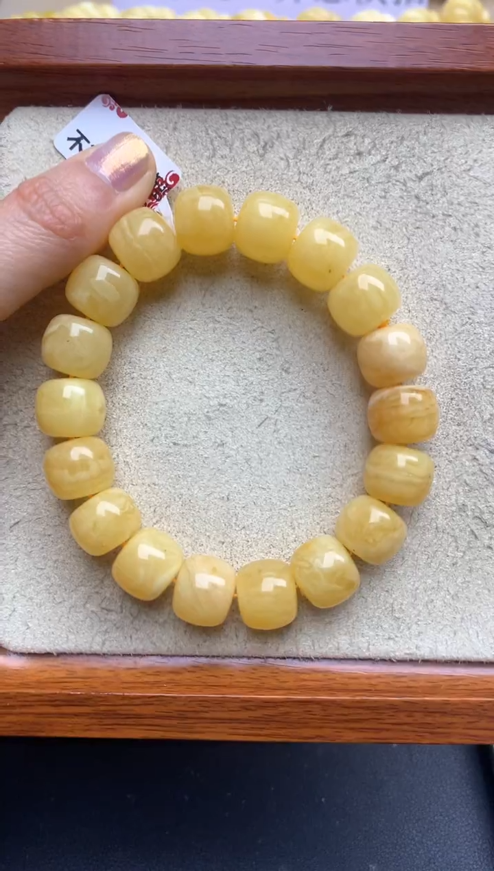 【闪购商品】蜜蜡珠宝奇石未镶嵌38