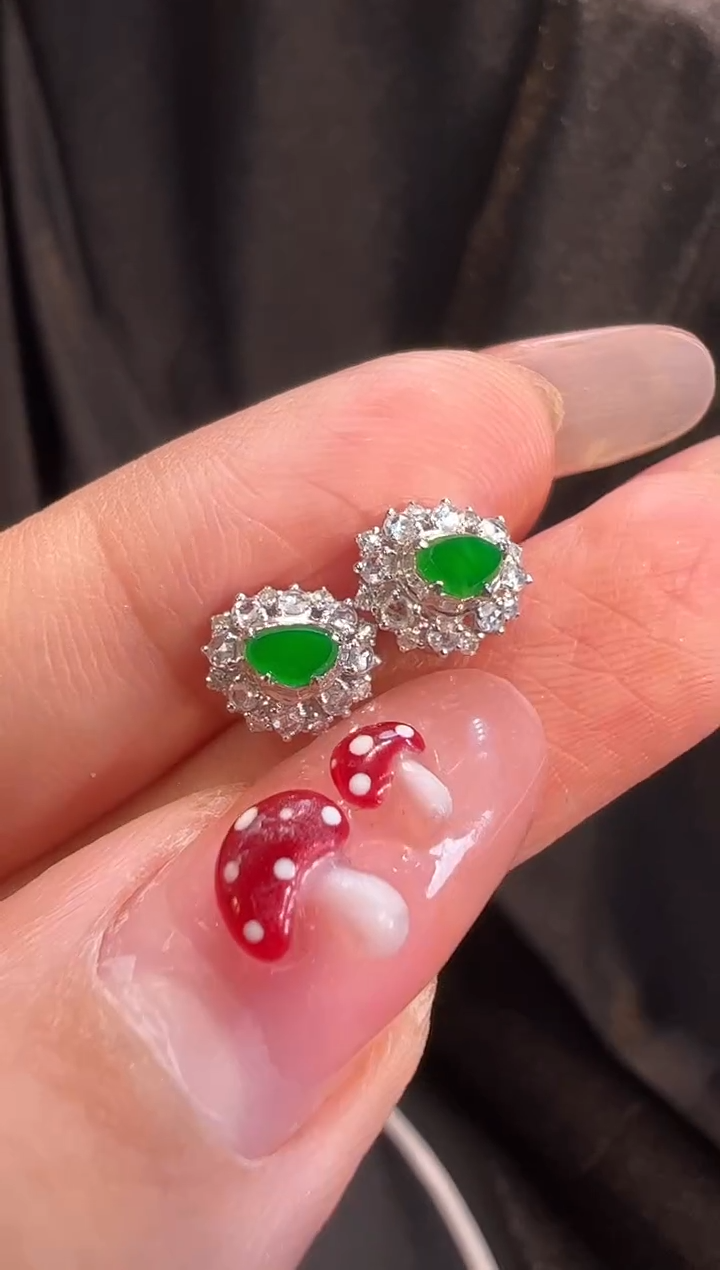 【闪购商品】翡翠耳饰18K金镶嵌耳饰