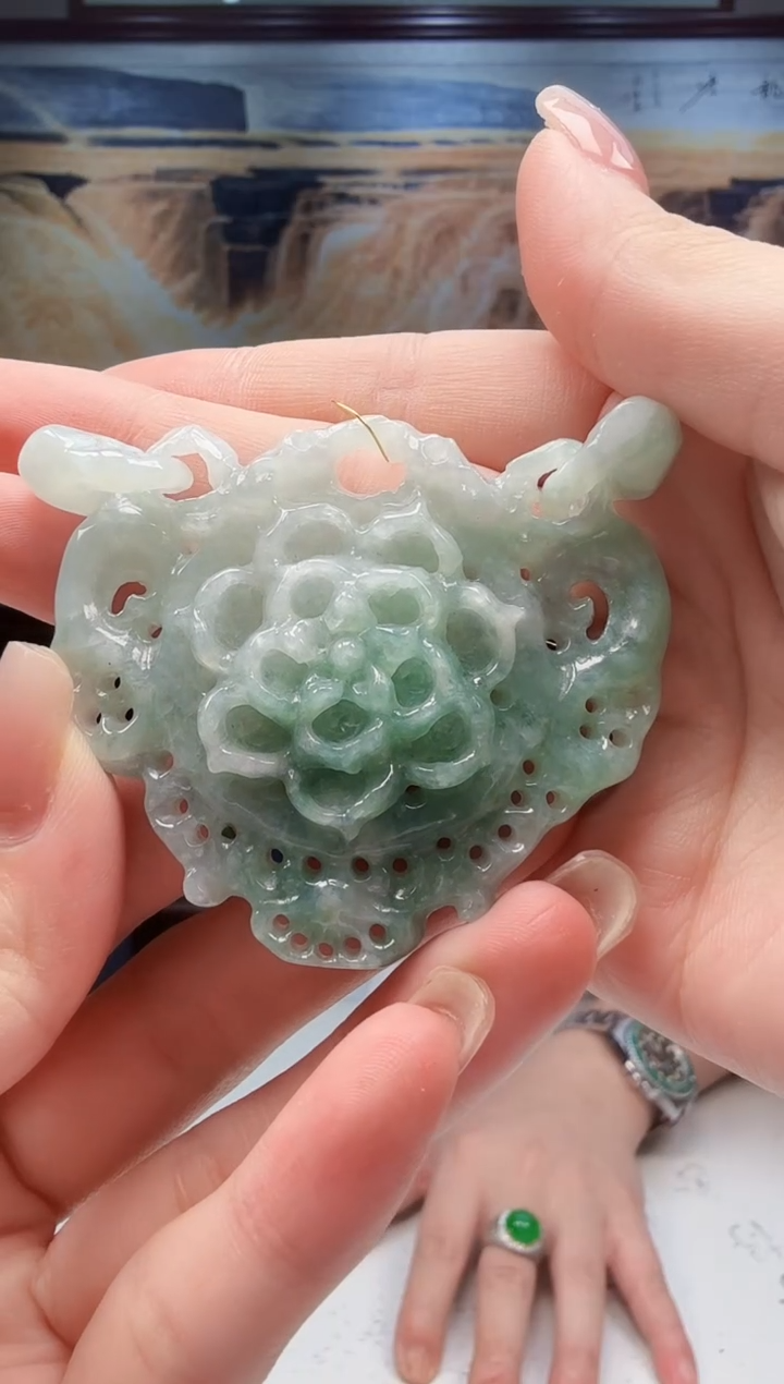 翡翠未镶嵌吊坠(不含链)5