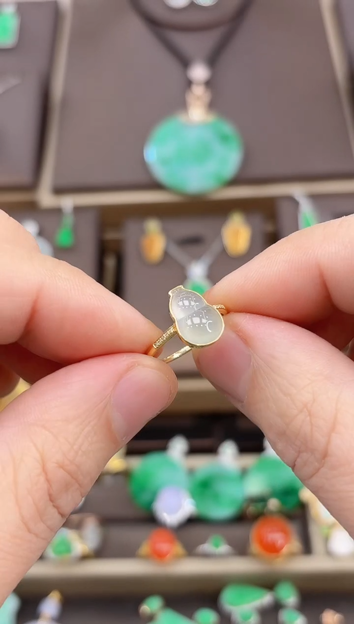 【闪购商品】翡翠戒指18K金镶嵌葫芦戒指