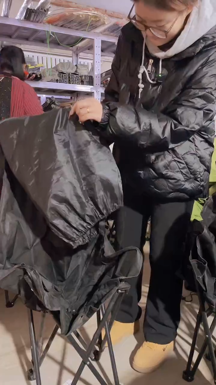 铁瑕疵不带袋  椅子   59