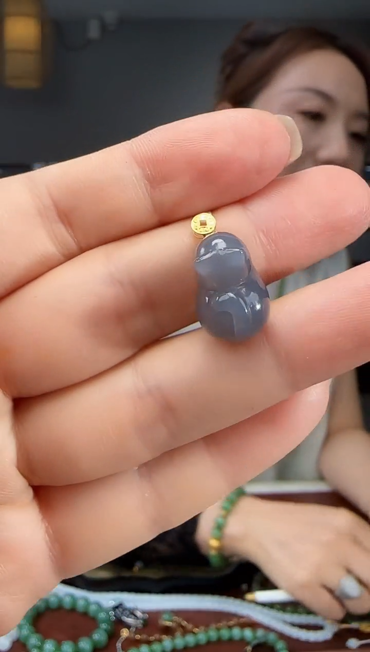 和田玉18K金镶嵌吊坠(不含链)1