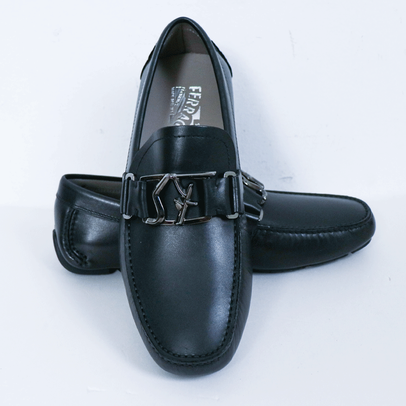 未使用 FERRAGAMO/菲拉格慕 百搭SF马衔扣黑色乐福鞋40码和39码