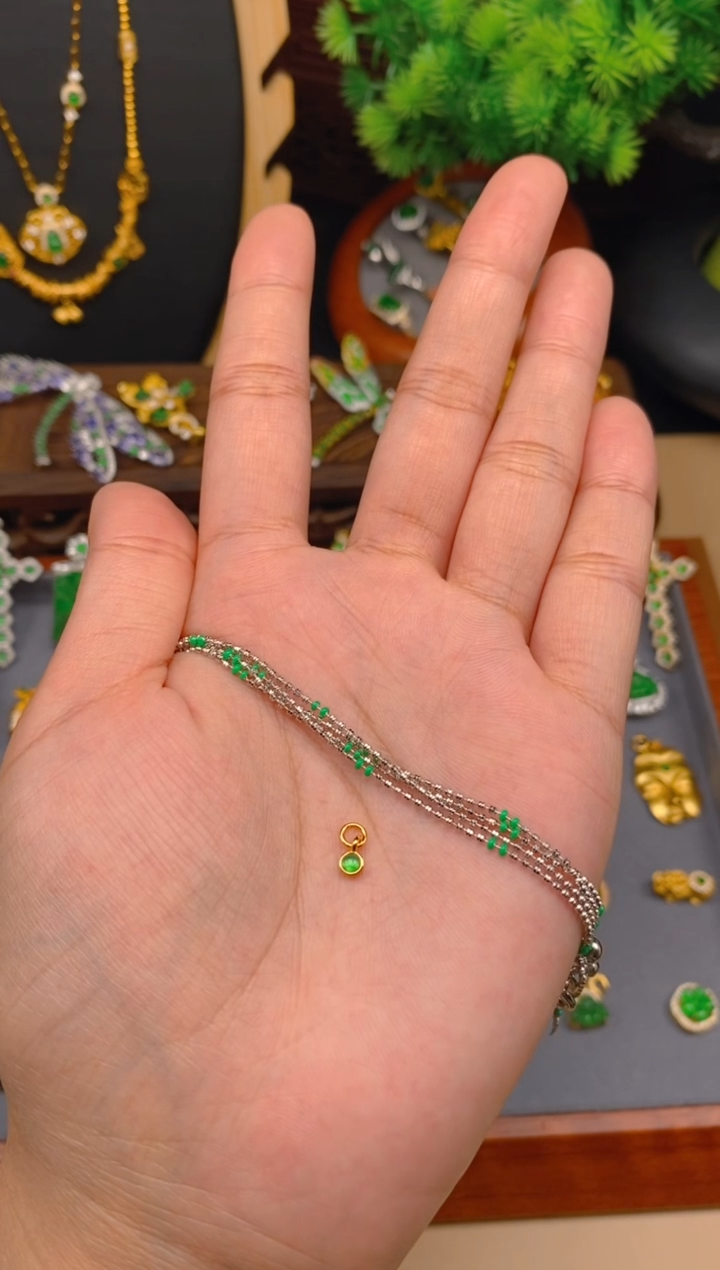 【闪购商品】翡翠项链银S925镶嵌银色可调节项链1条