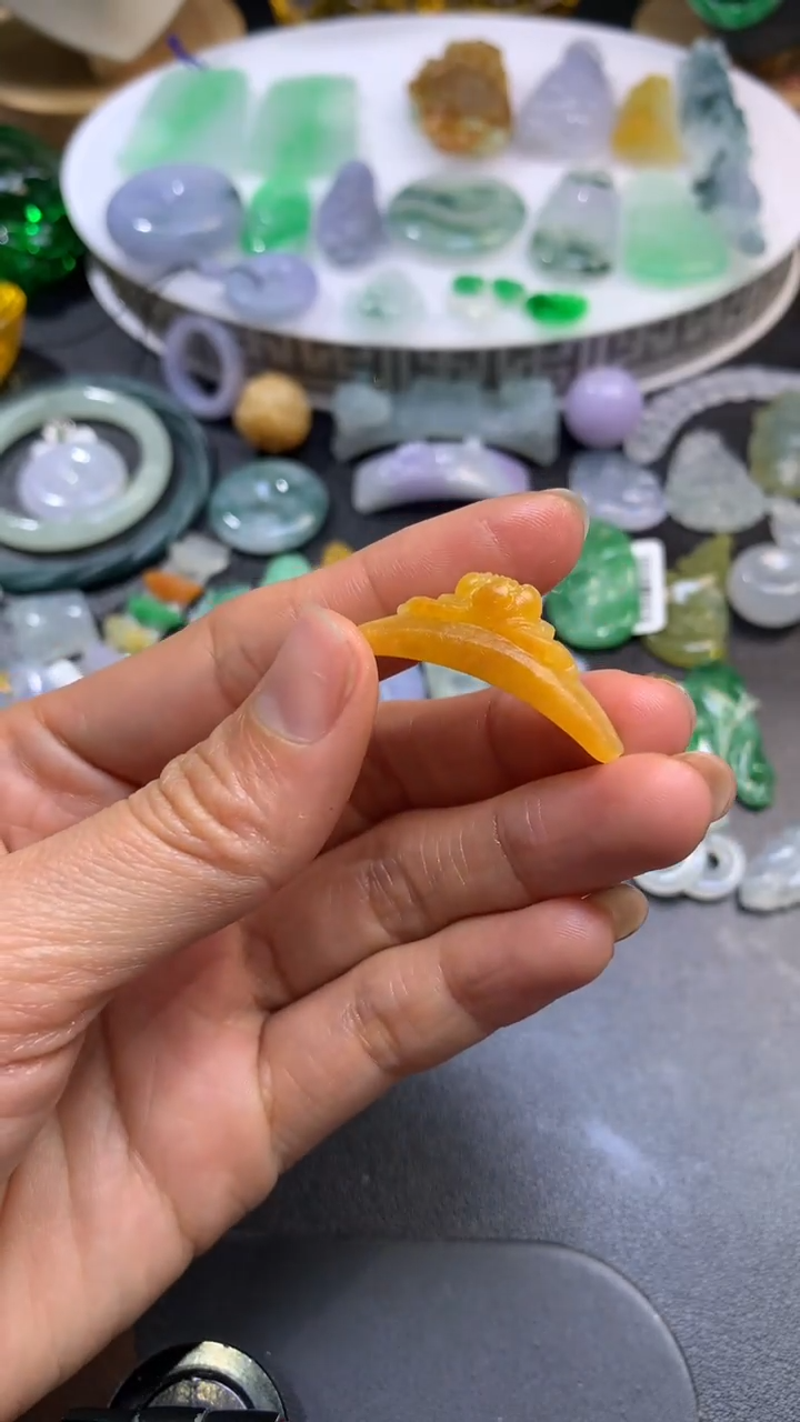 【闪购商品】定制翡翠未镶嵌翡翠