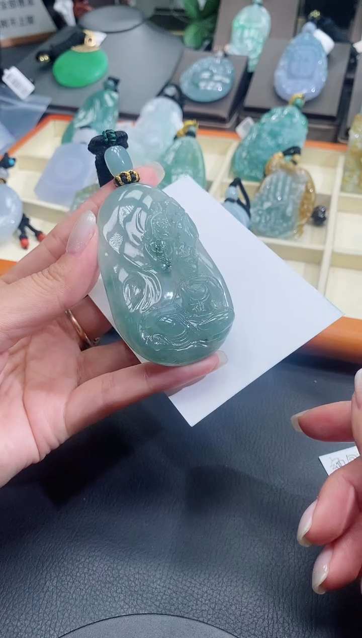 颈饰未镶嵌翡翠缅甸天然翡翠