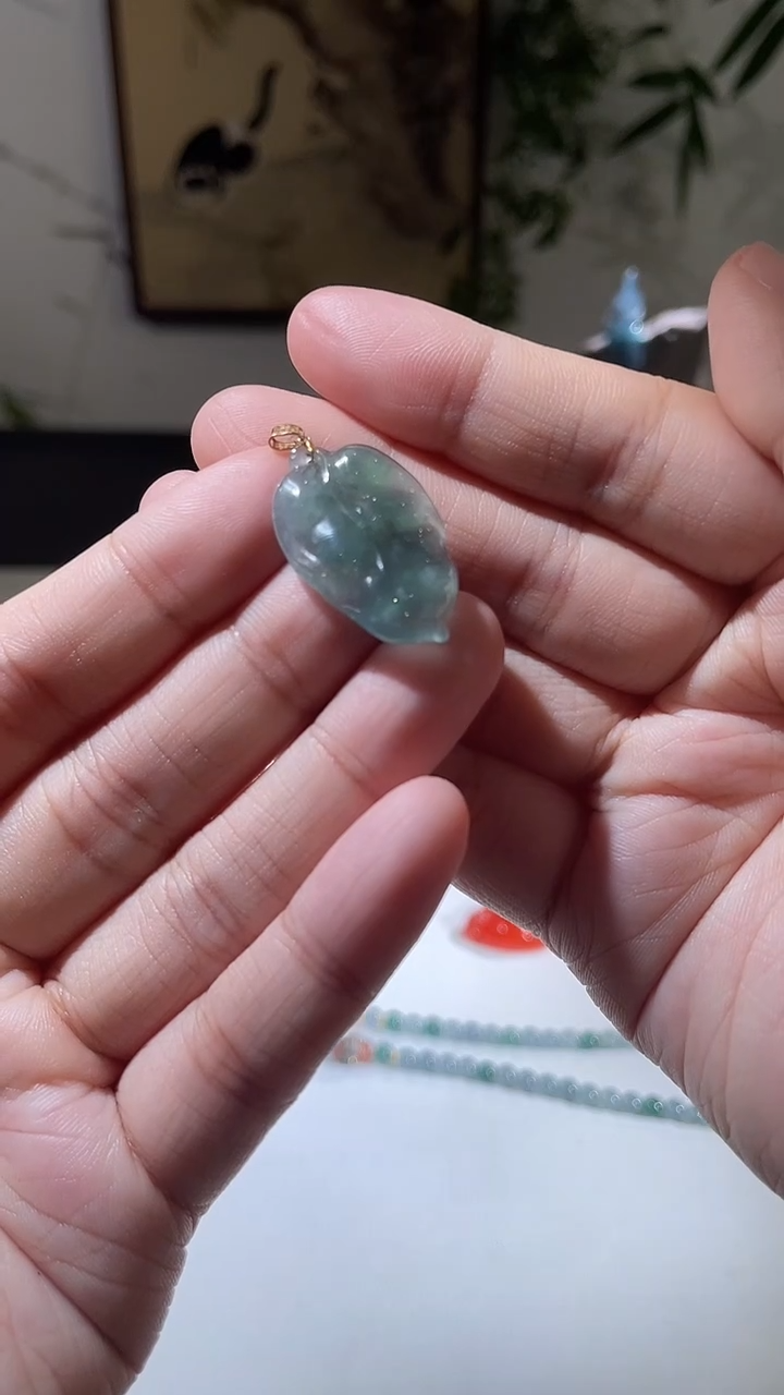 吊坠(不含链)18K金镶嵌翡翠叶子