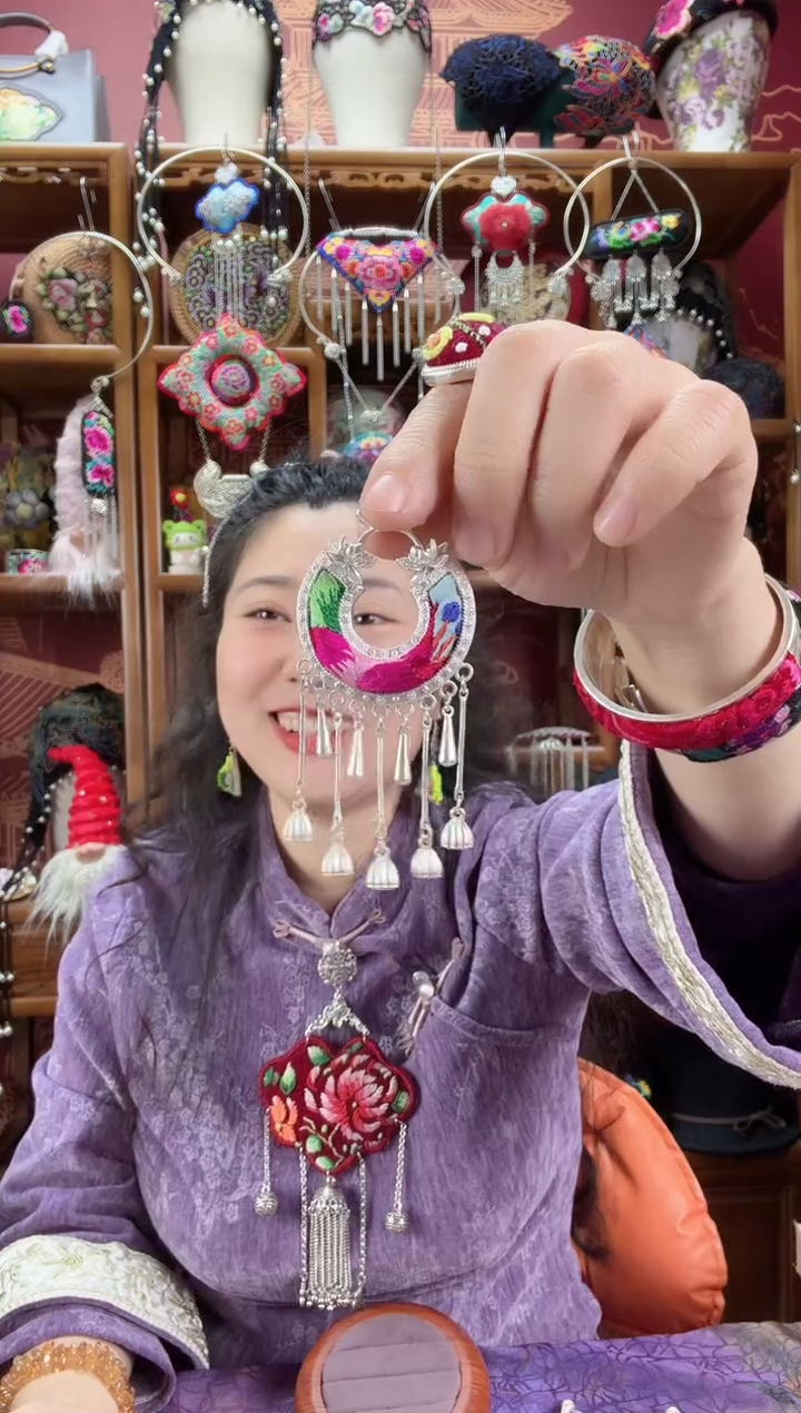 刺绣项链31甜甜家