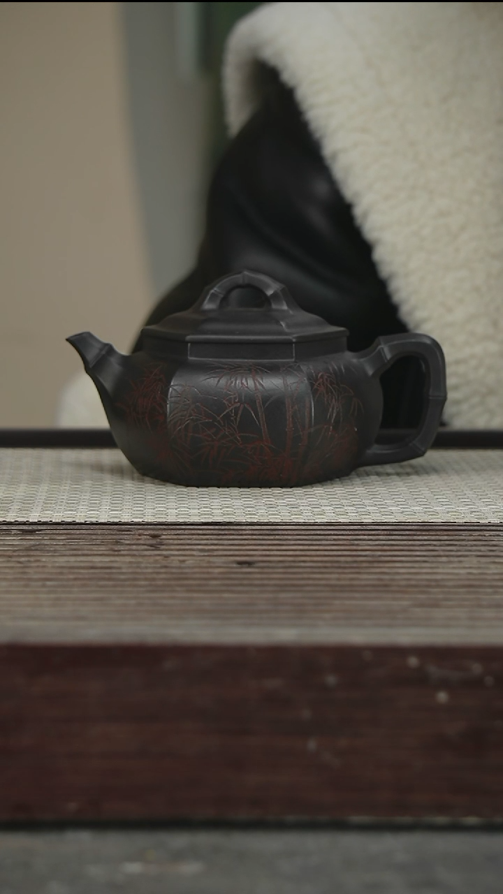 茶壶紫砂37号350CC