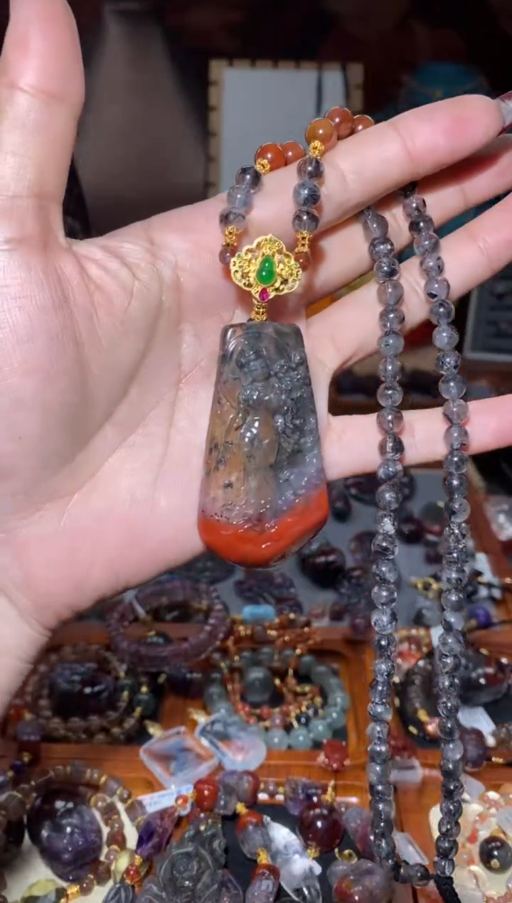 【闪购商品】水晶吊坠未镶嵌红极光度母