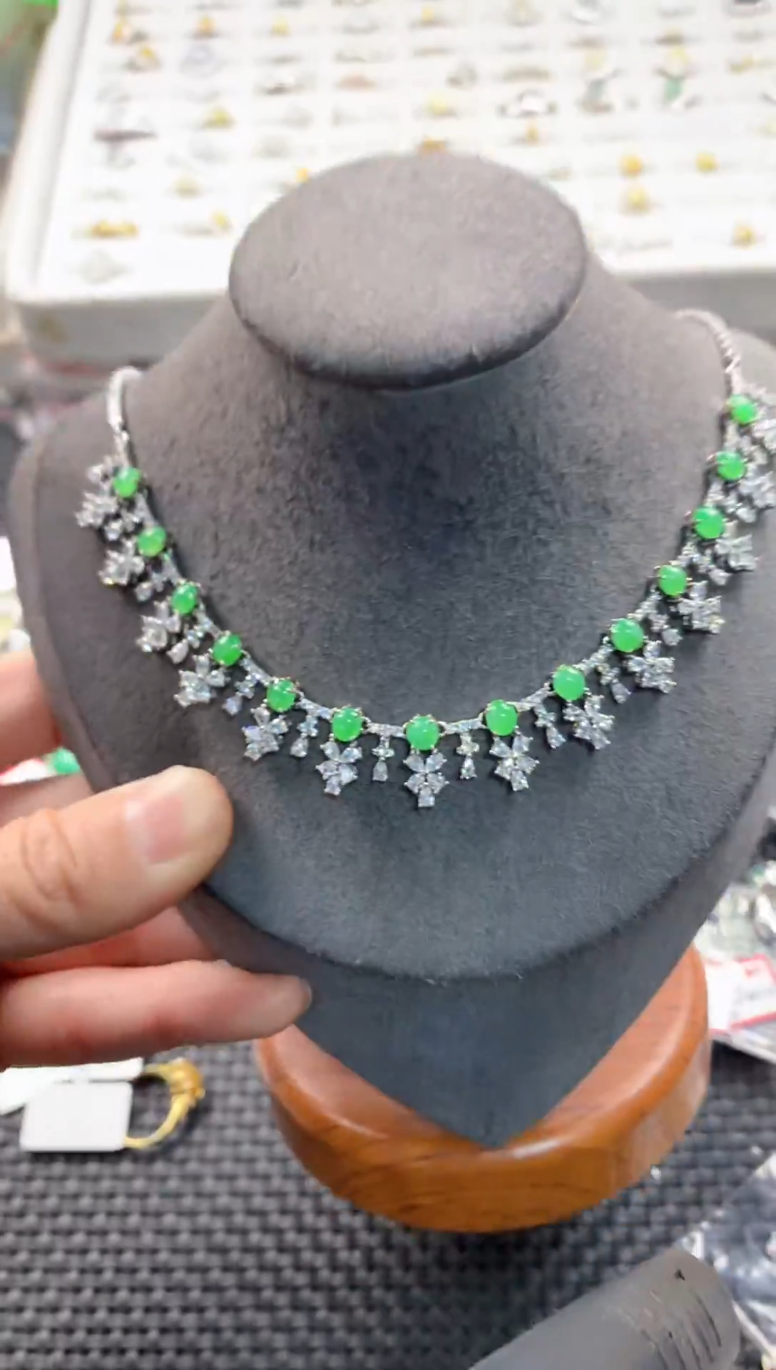 银S925镶嵌戒指翡翠嗷*?555   1