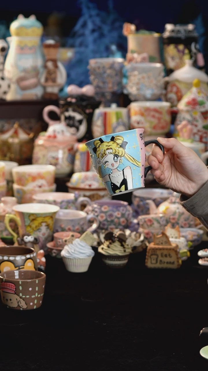 摆件陶景德镇釉下彩手绘设计师款陶瓷