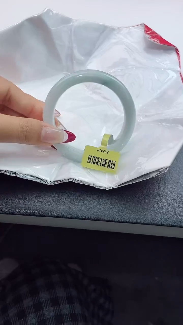 【闪购商品】翡翠手镯未镶嵌2翡翠手镯