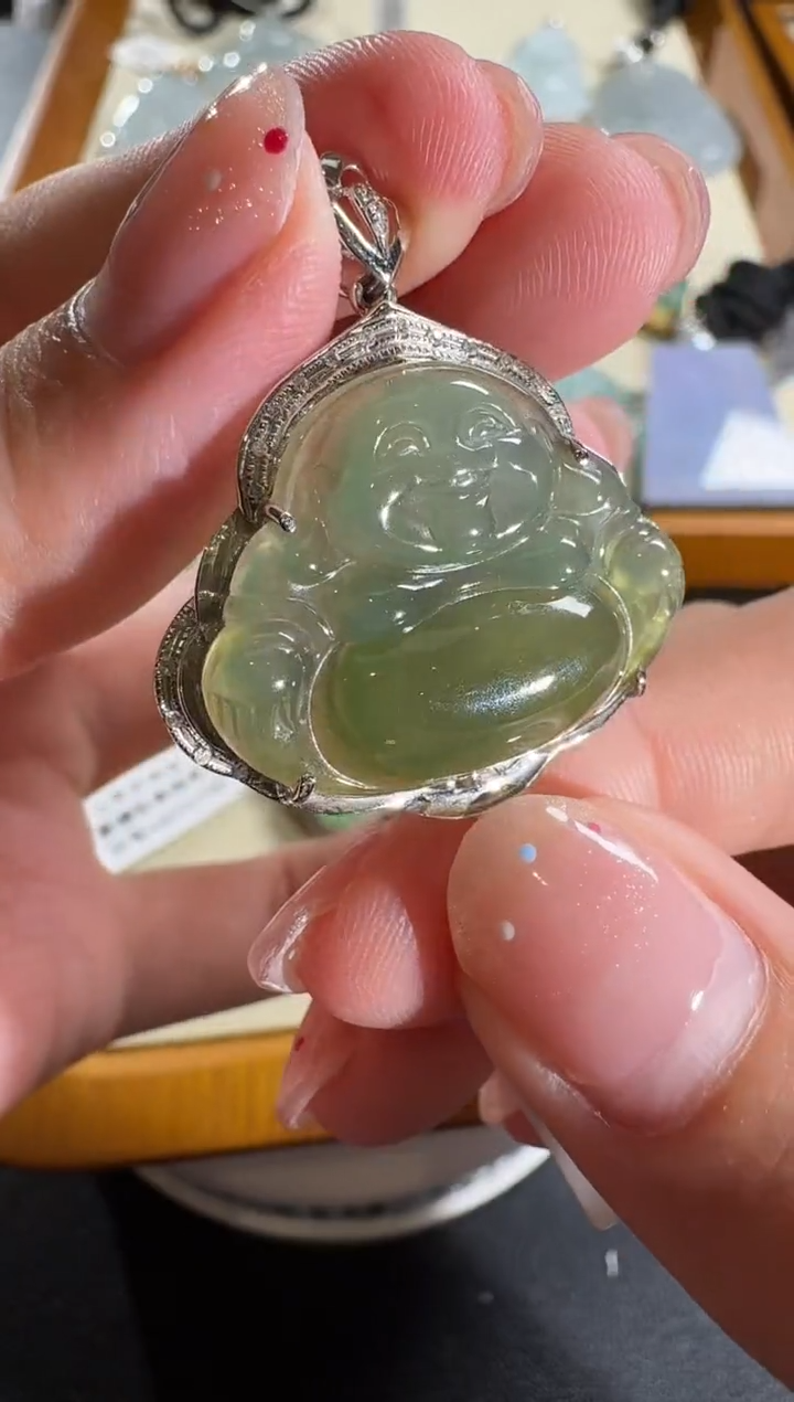 【闪购商品】翡翠吊坠(不含链)18K金镶嵌【源头工厂】钻石镶嵌