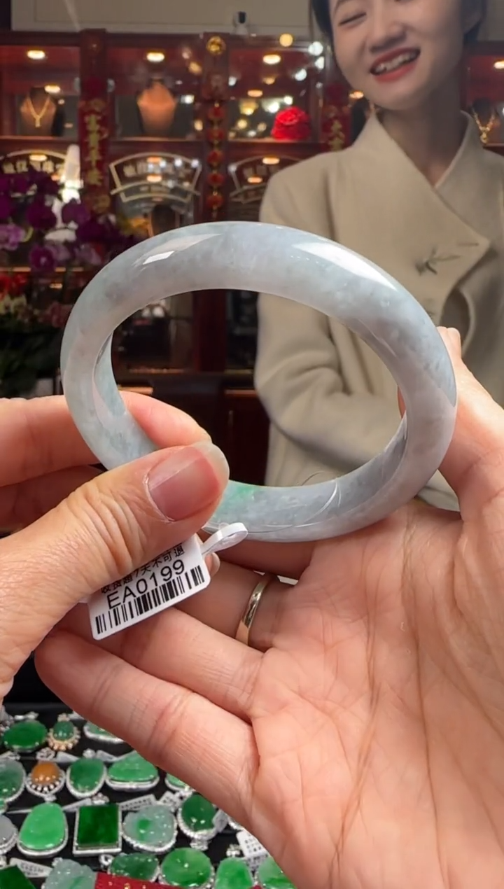 【闪购商品】翡翠手镯未镶嵌55.5正圈EA0199(100元运营费
