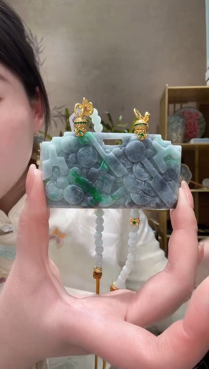 【闪购商品】翡翠颈饰未镶嵌吊坠