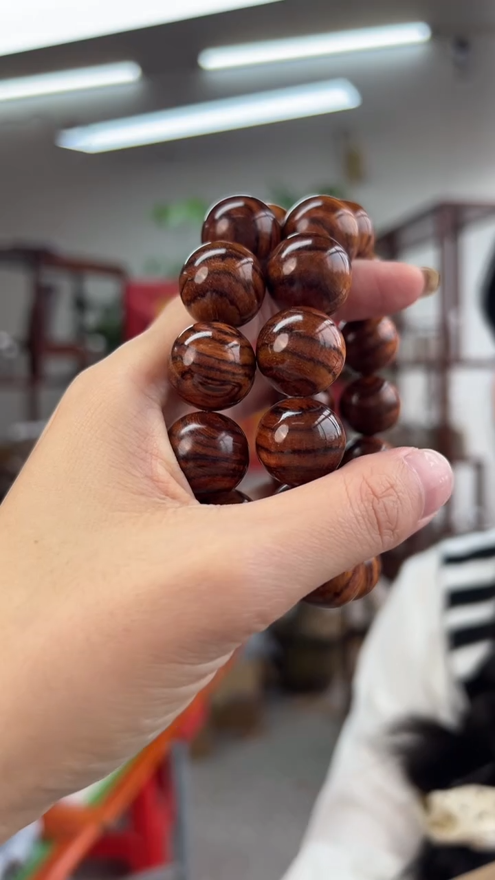 黄花梨/降香黄檀海南黄花梨1.8手串（138）