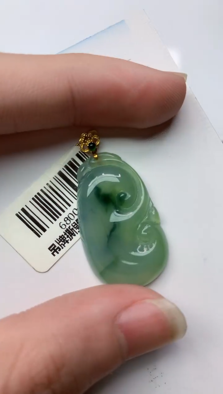 【闪购商品】翡翠颈饰18K金镶嵌66...........