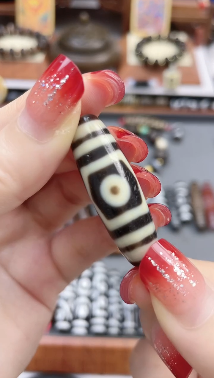 【闪购商品】玛瑙/玉髓珠珠未镶嵌聚缘三眼