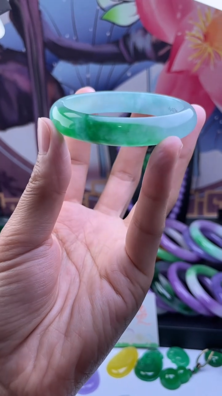 非金属仿水晶手镯