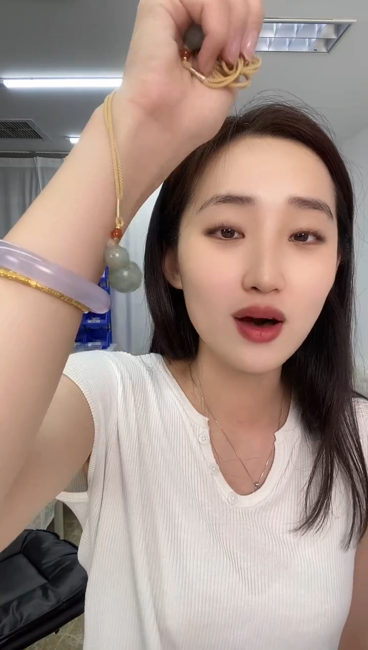 石英质玉未镶嵌颈饰天然珠宝多样性发其一