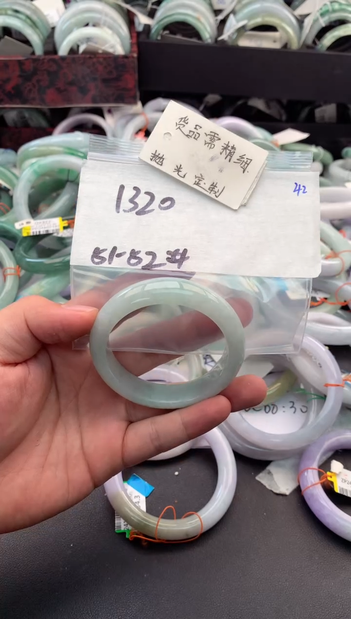 【闪购商品】定制翡翠未镶嵌毛货需精细抛光+多人