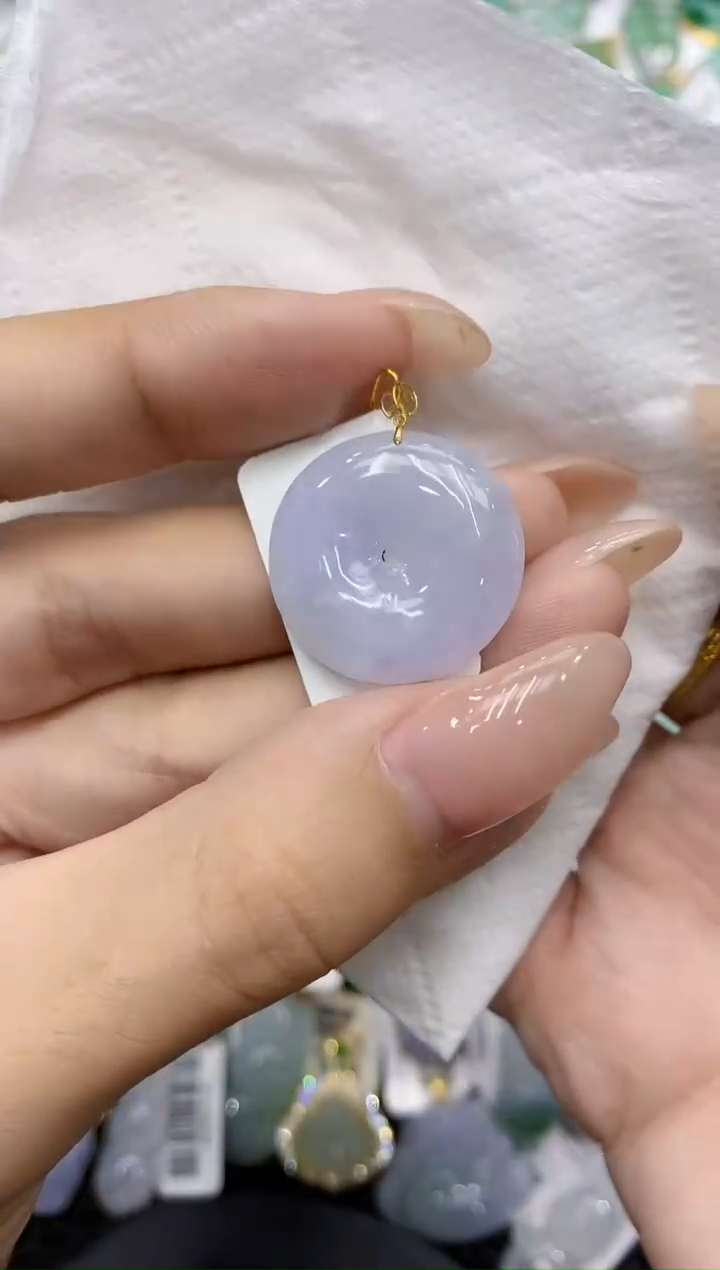 颈饰18K金镶嵌翡翠111111111111