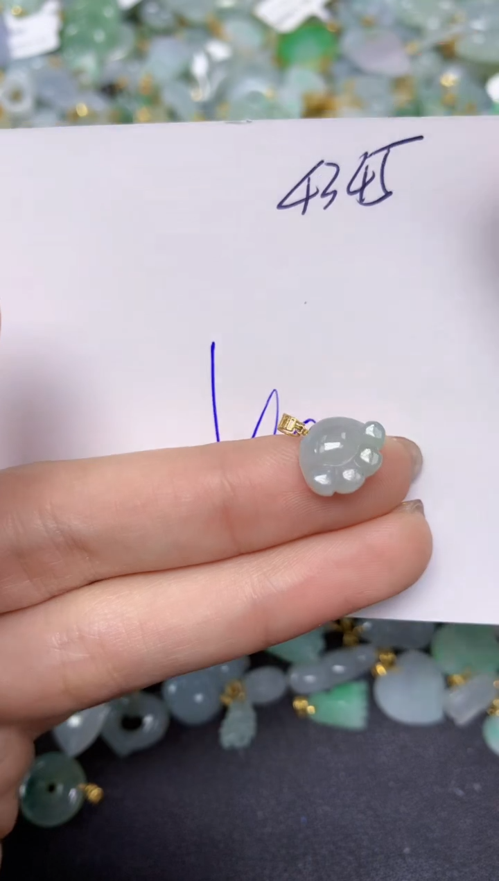 【闪购商品】翡翠颈饰18K金镶嵌天然翡翠A货