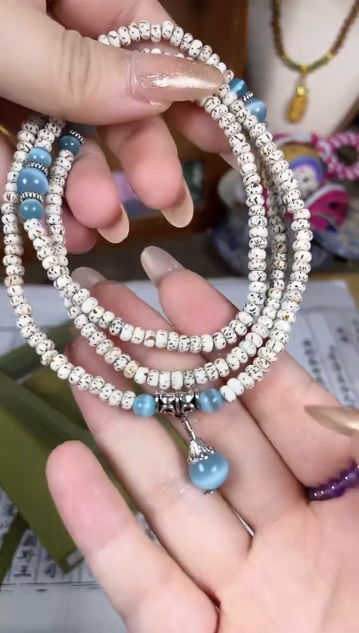 非洲檀香手串/手链菩提木质玉石手串/多发性其一/不带盒子