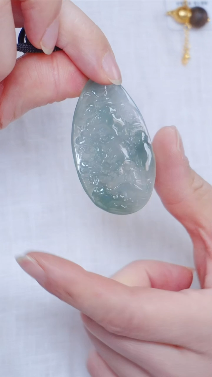 翡翠未镶嵌颈饰114【】