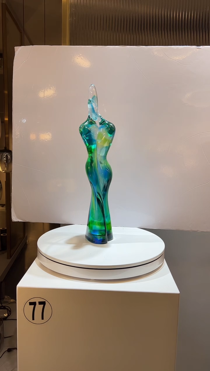 摆件巴比特美学-拥抱