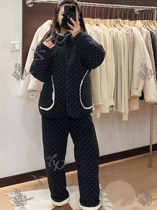 衣心衣意家2025冬季新款连帽睡衣女加绒三层加厚可外穿家具服套装
