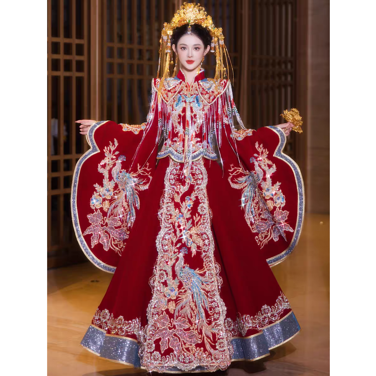 2025新款明式改良秀禾服重工奢华新娘婚服丝绒嫁衣凤冠霞帔出阁服