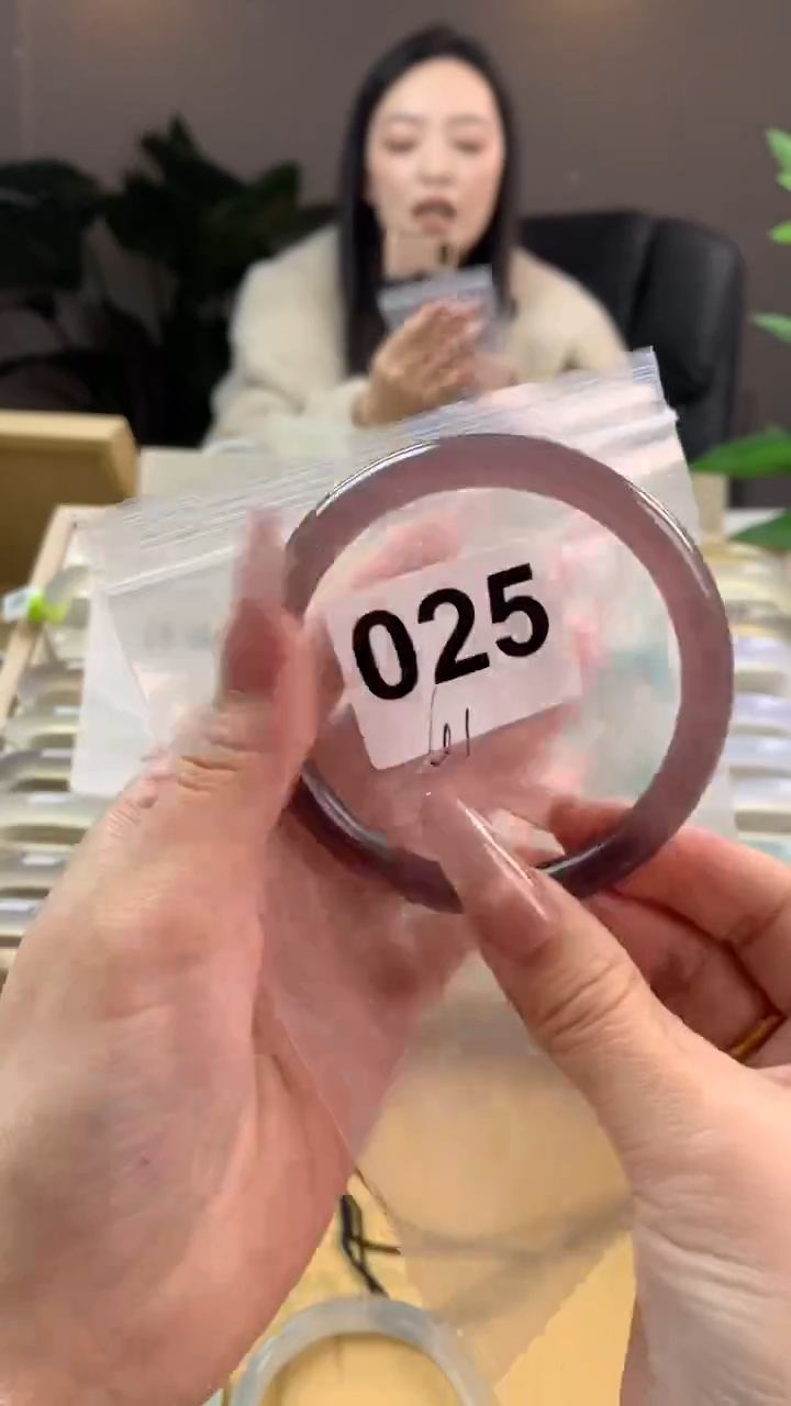【闪购商品】玛瑙/玉髓手镯未镶嵌025