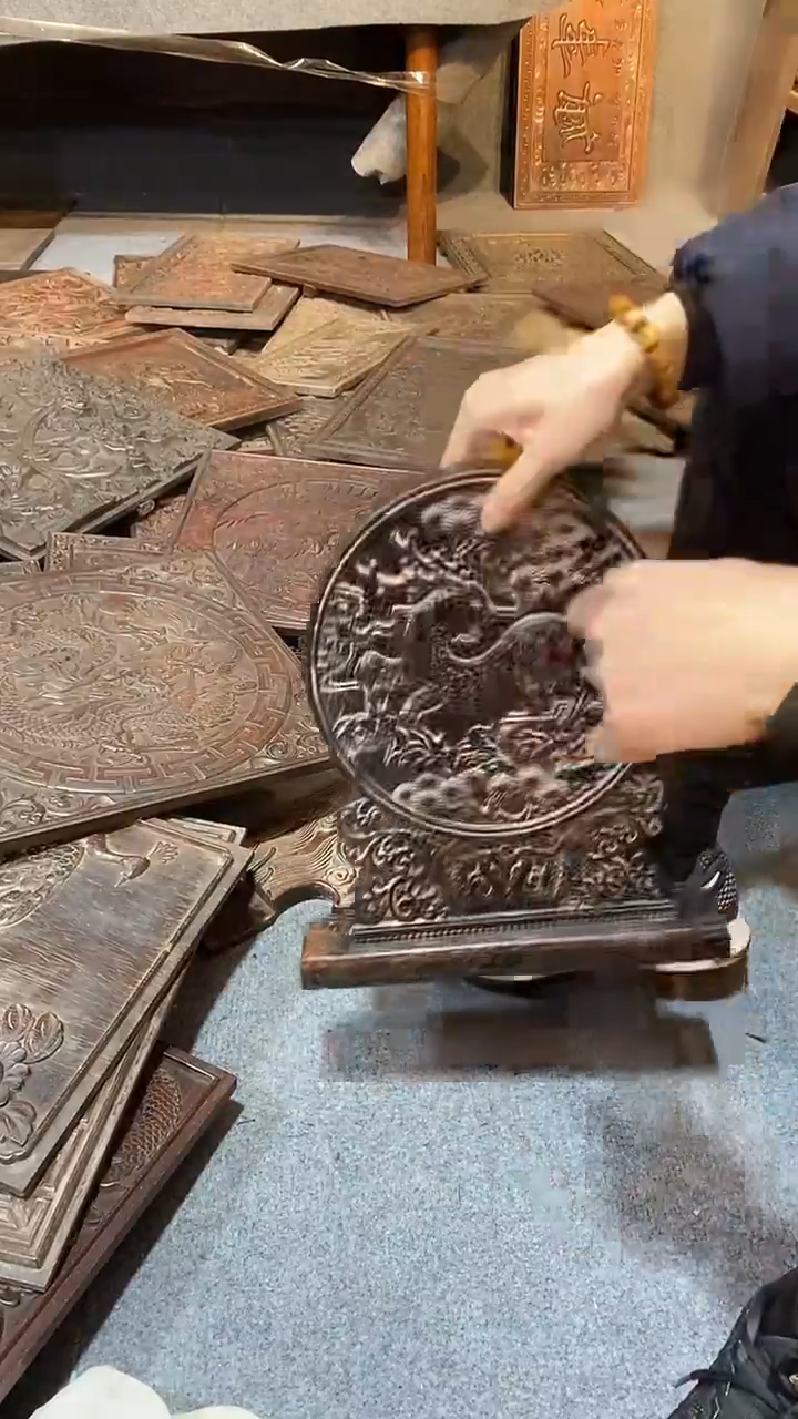 【闪购商品】木紫檀雕刻一物一拍以直播间为准