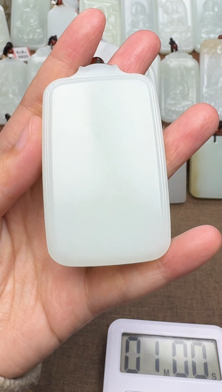 【闪购商品】和田玉颈饰未镶嵌芳