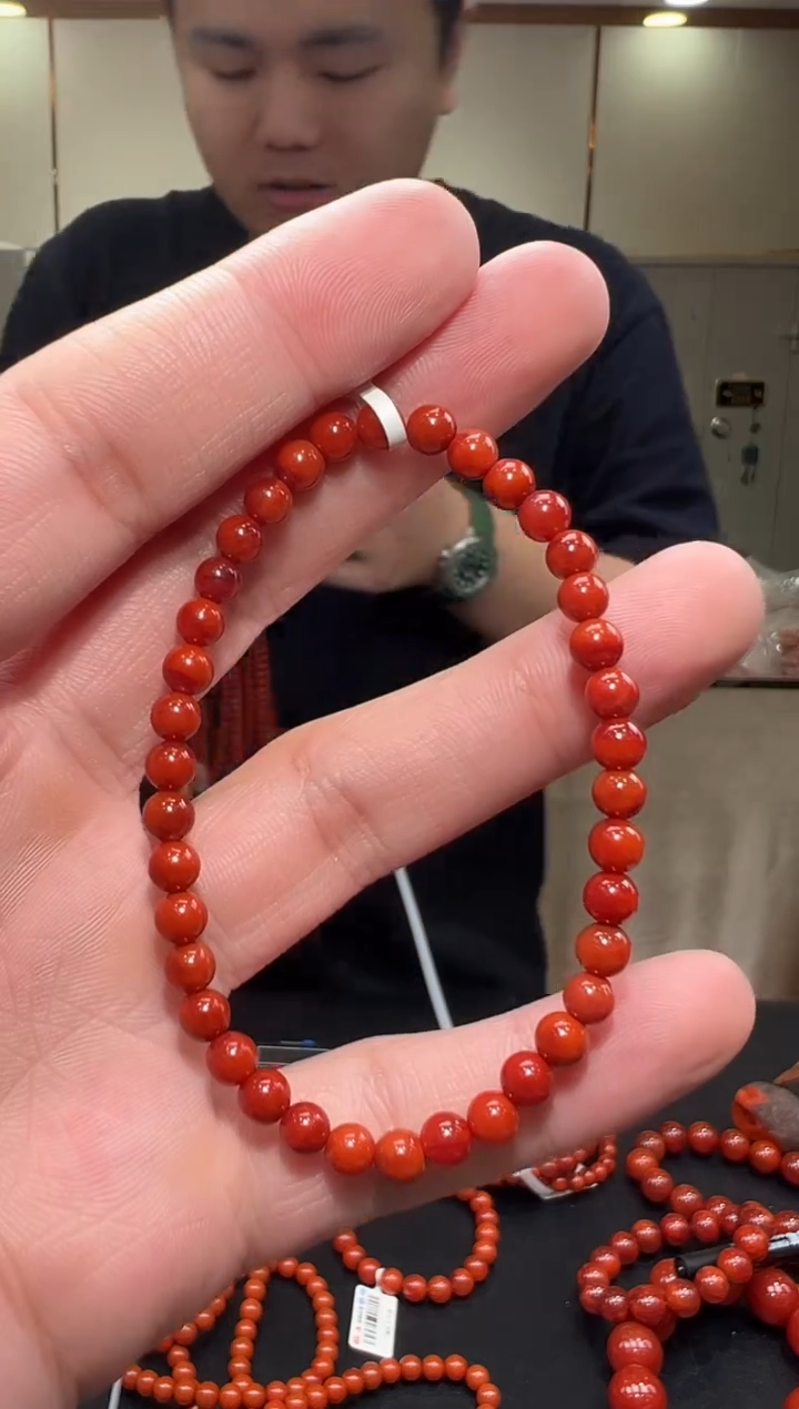 【闪购商品】南红玛瑙手链未镶嵌5mm/ht88139多样性发货