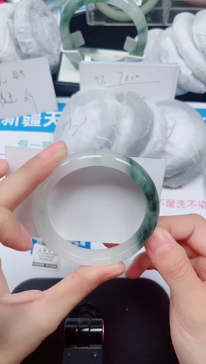 未镶嵌手镯石英质玉61-53/54/55