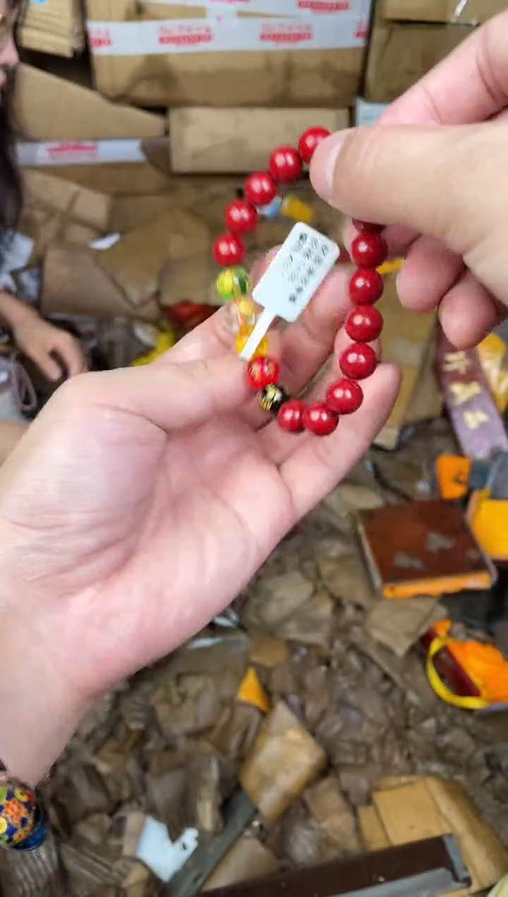 木质非金属捧月文创福利闪购商品无礼盒