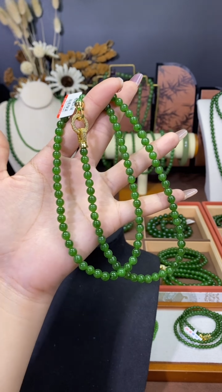 【闪购商品】和田玉（碧玉）颈饰未镶嵌6mm辣绿