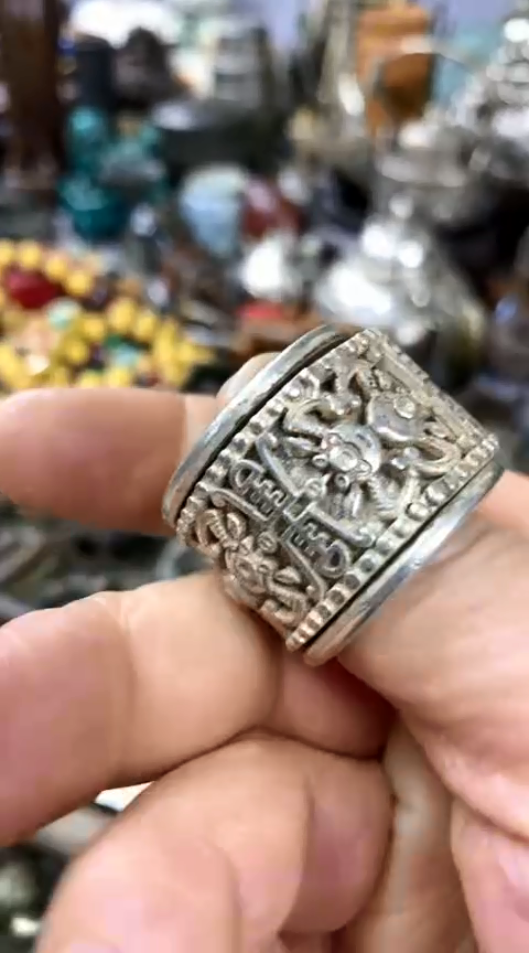 【闪购商品】一物一拍编号转扳指