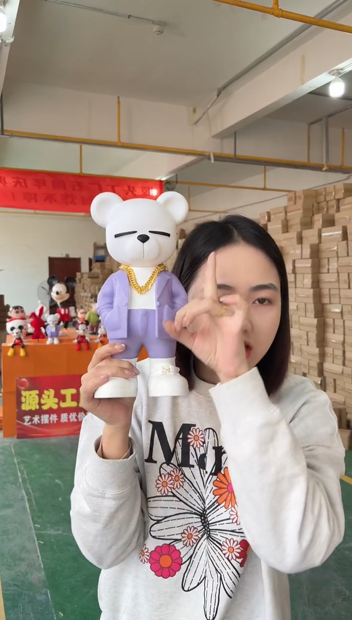 树脂暴富熊+项链