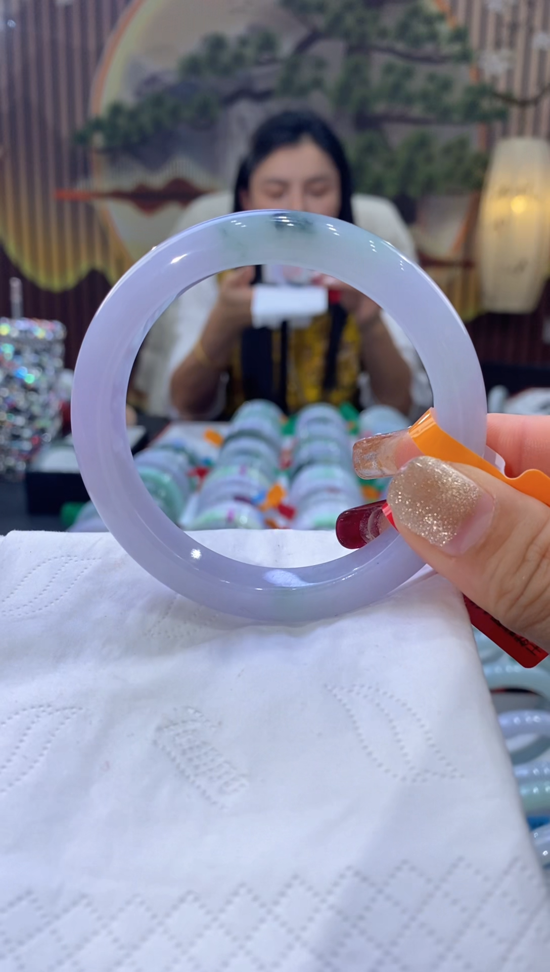 【闪购商品】翡翠手镯未镶嵌多人06347