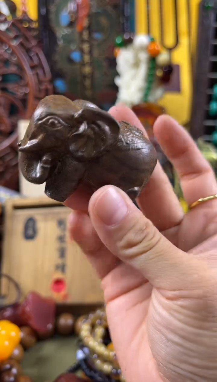 木————————————————摆件