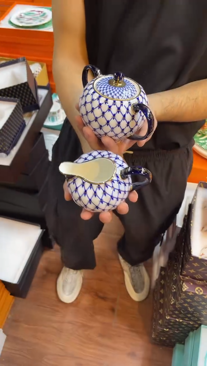 杯鸿辉家品牌瓷器，京东包邮！