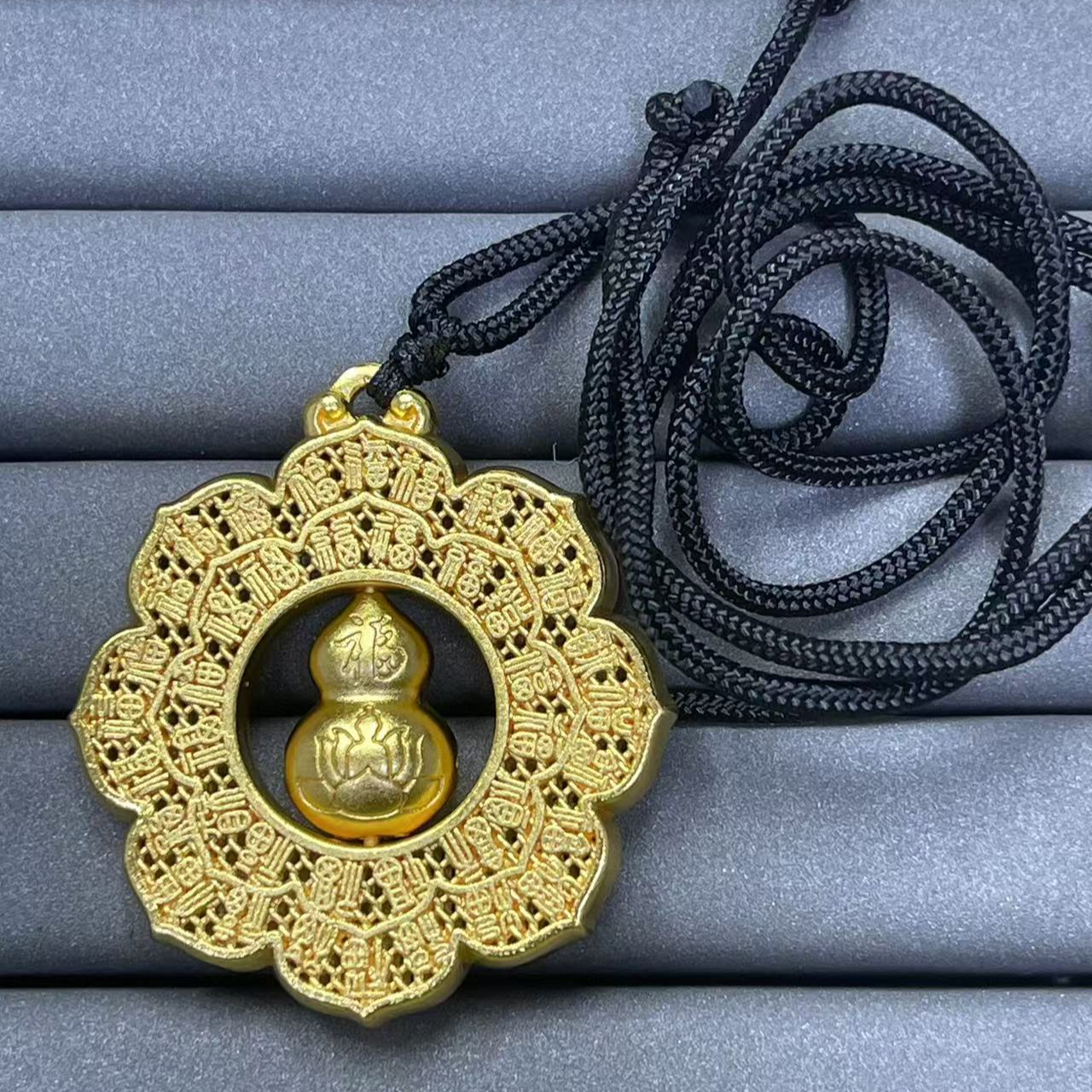 宝阁甄选黄葫芦吊坠185